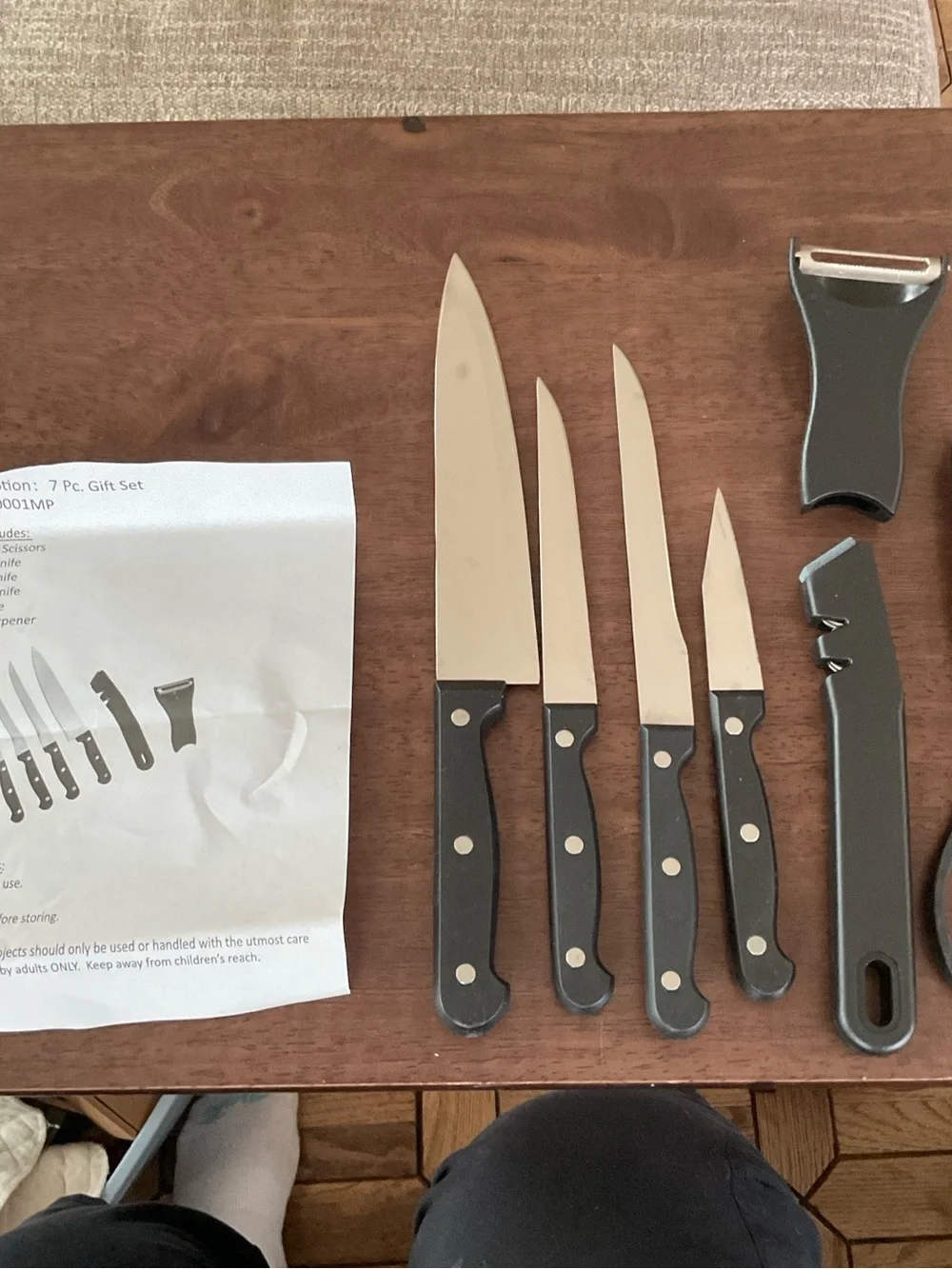 Kitchen Knofe and Tool 7 Piece Set New